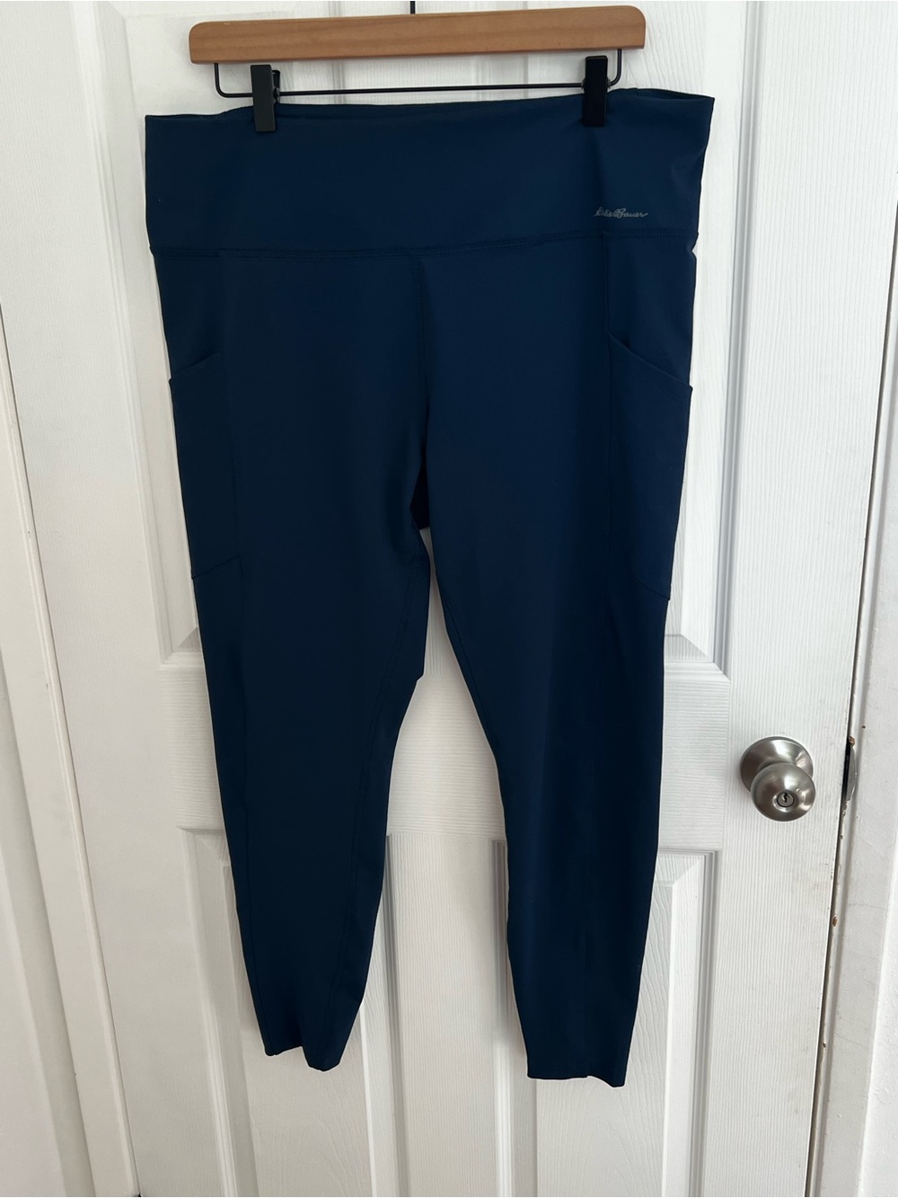 Eddie Bauer Deep‎ Navy High-Waist Pocket Leggings